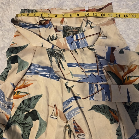 NWT The Games We Play Set Top/Pants Paradise Size XS Color Beige/Green - Picture 9 of 13